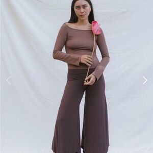 Elegant And Cozy Women's Wide Leg Leggings